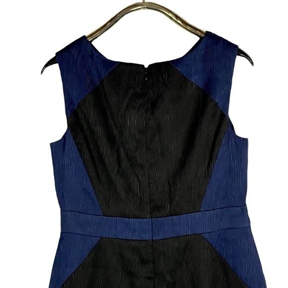 ADRIANNA PAPELL TEXTURED JACQUARD COLORBLOCK SLEEVELESS BLACK BLUE SHEATH DRESS - Picture 7 of 15